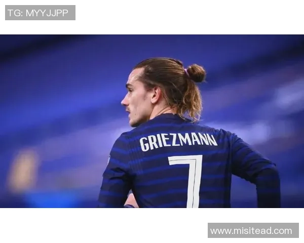 足球界颜值担当：九大球星帅气照片全收录，绝美不容错过